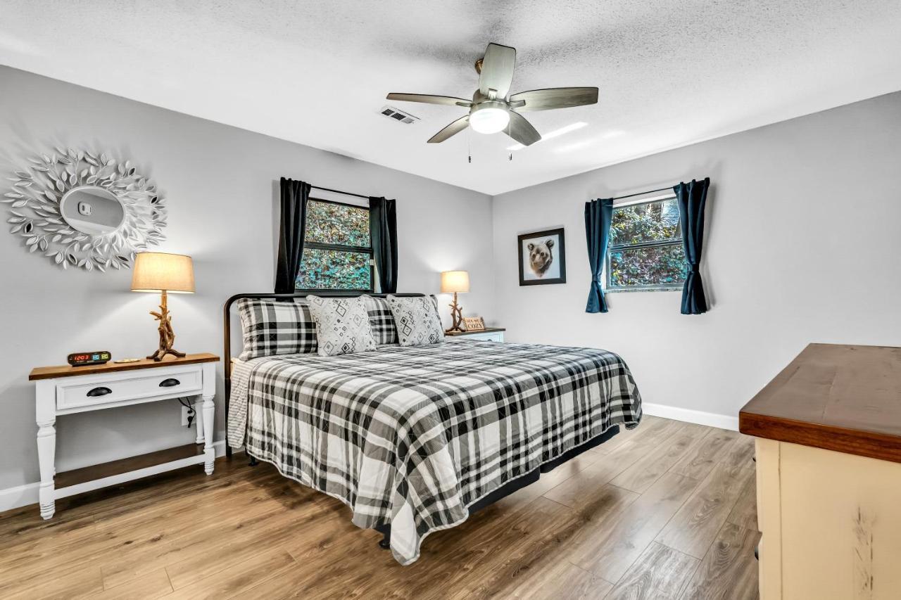 The Cozy Cove, Hot Tub, Wifi, 1089 Free Tickets Each Paid Day, Dollywood And More Sevierville Ngoại thất bức ảnh